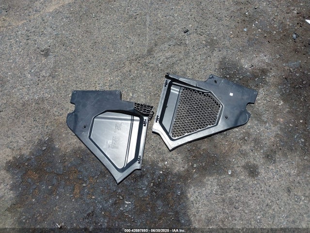 3MW5U7J08M8B55647 BMW 2021