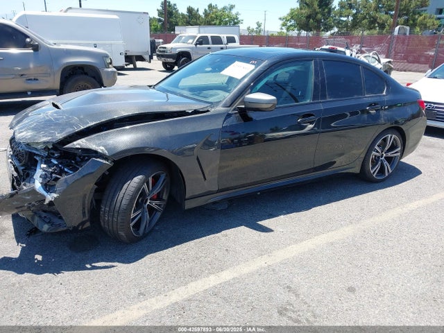 3MW5U7J08M8B55647 BMW 2021
