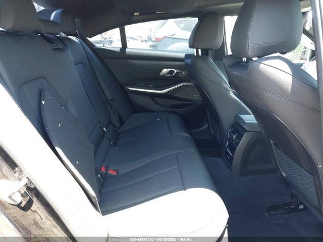 3MW5U7J08M8B55647 BMW 2021