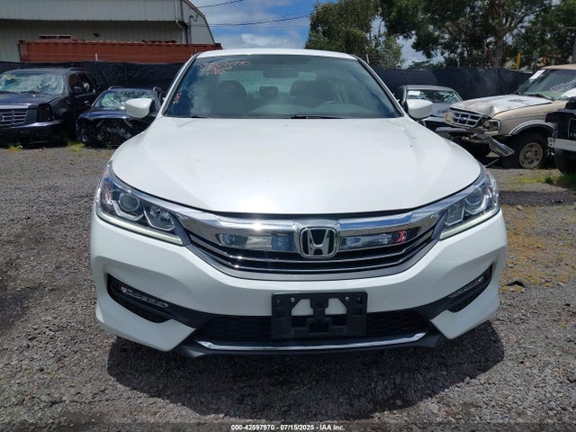 1HGCR2F18HA231329 Honda k24w1