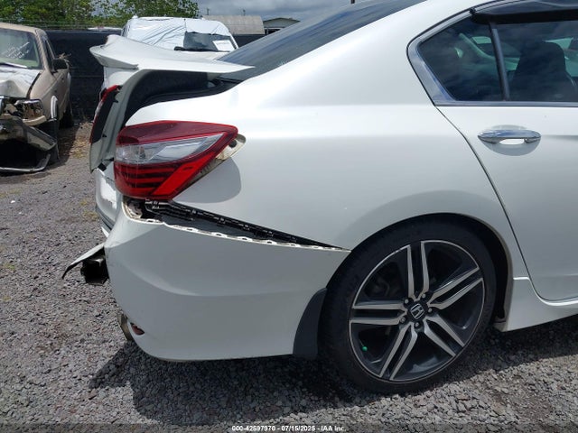 1HGCR2F18HA231329 Honda k24w1