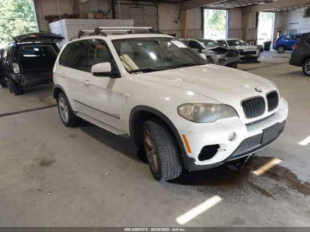 2011 BMW X5 5UXZV4C58BLL58275