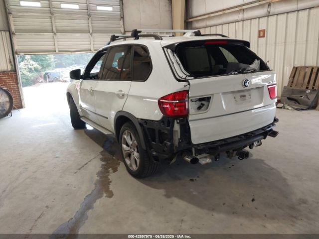 2011 BMW X5 5UXZV4C58BLL58275 Photo 2