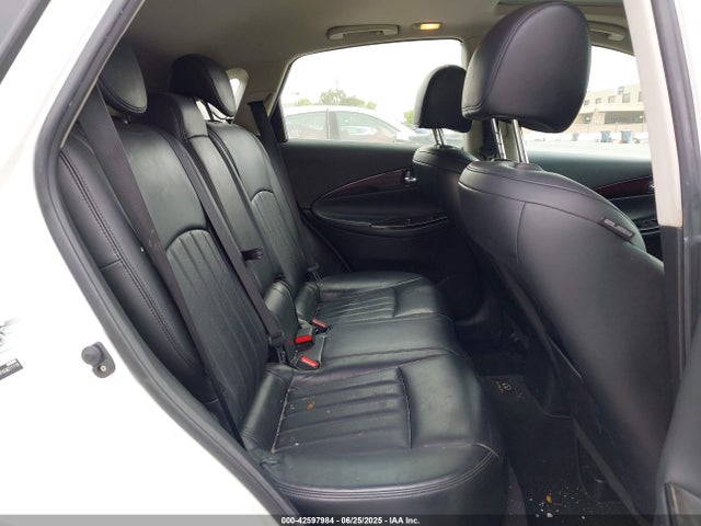 JN1BJ0HPXEM211118 Infiniti 2014