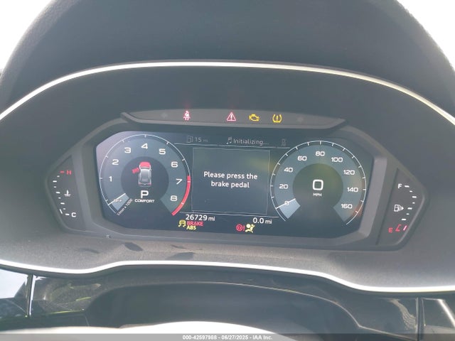 WA1DECF36L1036158 Audi Q3