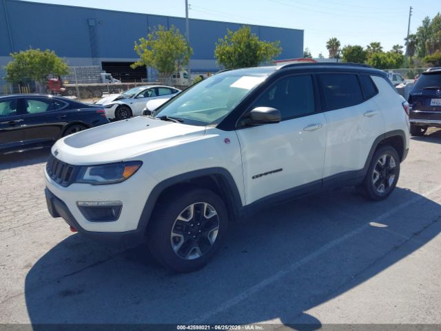 2018 JEEP COMPASS 3C4NJDDB6JT230197 Photo 1