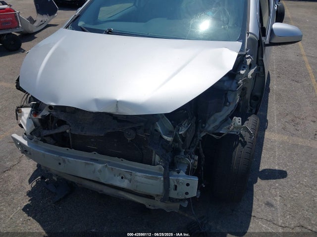 VNKKTUD30HA083941 Toyota 1nz-fe
