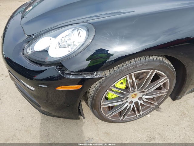Porsche Panamera 2016 WP0AD2A77GL040214 Image 17