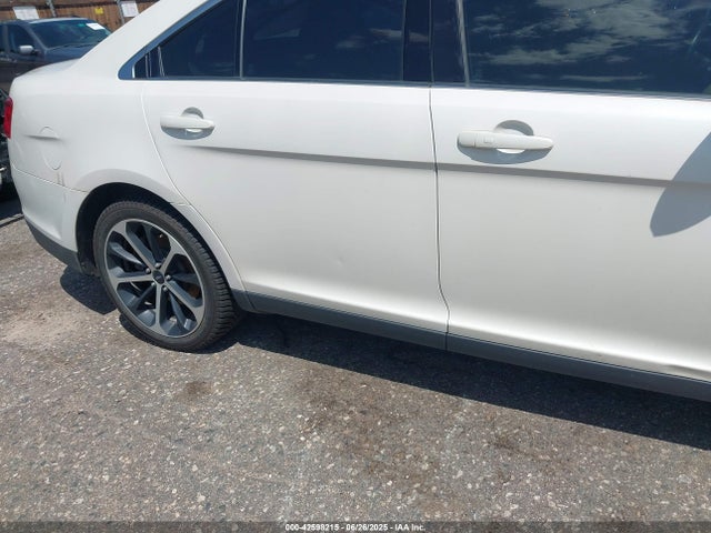 1FAHP2H8XFG203309 Ford 2015