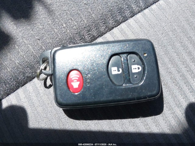 Scion 2ar-fe 2016 JTKJF5C70GJ022022 Image 11