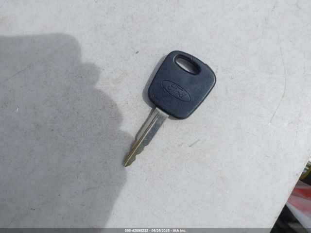 2002 FORD ESCAPE 1FMYU03152KD03371 Photo 10