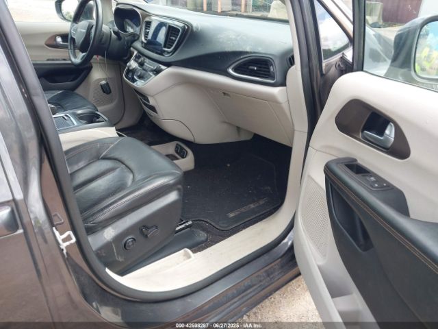 2017 CHRYSLER PACIFICA 2C4RC1EG4HR511058 Photo 4