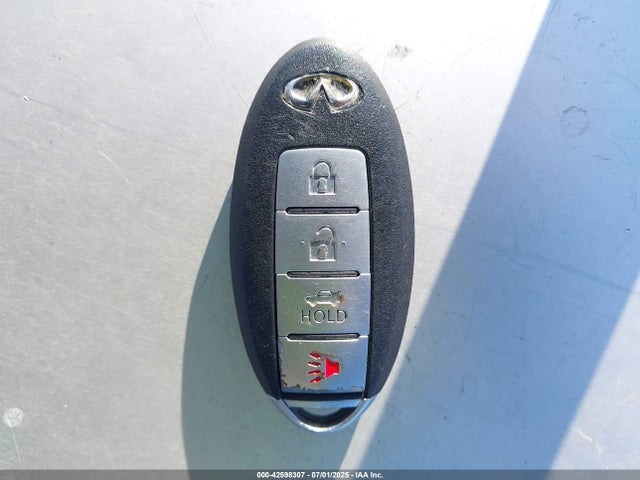 Infiniti 2015 2015 JN8CS1MUXFM381615 Image 11