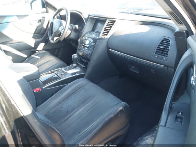 Infiniti 2015 2015 JN8CS1MUXFM381615 Image 5