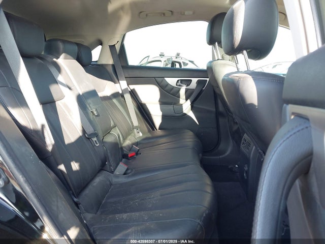 Infiniti 2015 2015 JN8CS1MUXFM381615 Image 8