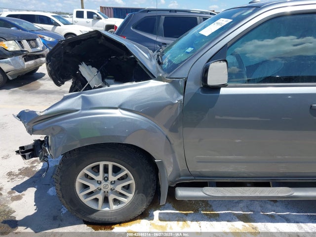 Nissan Frontier 2018 1N6DD0ER7JN766645 Image 18