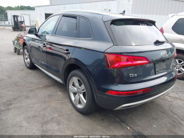 2018 AUDI Q5 WA1ANAFY2J2020811 Photo 2
