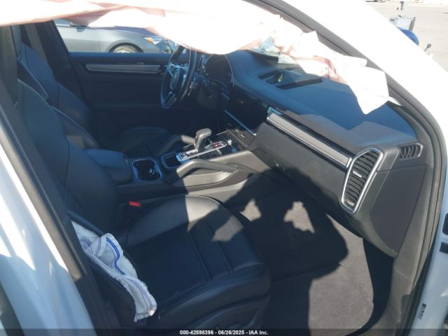 2023 PORSCHE CAYENNE WP1AA2AY4PDA00778 Photo 4