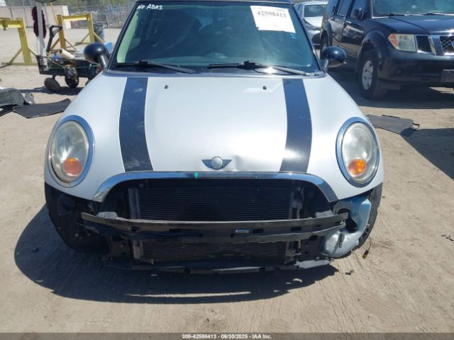 2011 MINI COOPER WMWSU3C58BT252163 Photo 5