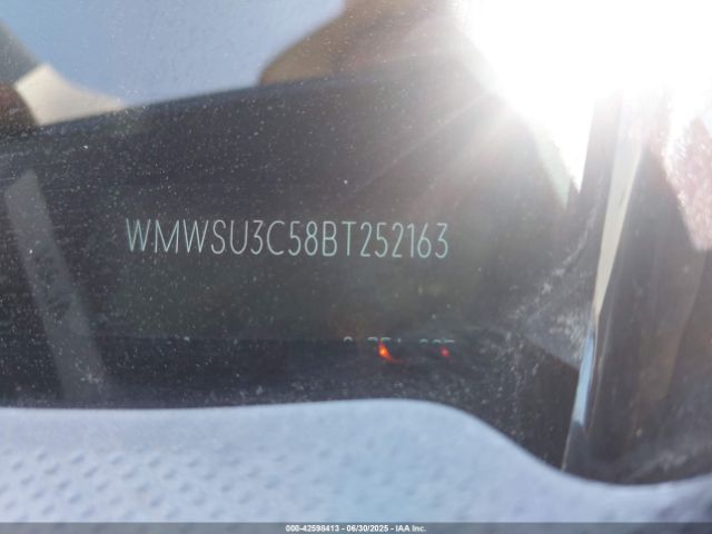 2011 MINI COOPER WMWSU3C58BT252163 Photo 8