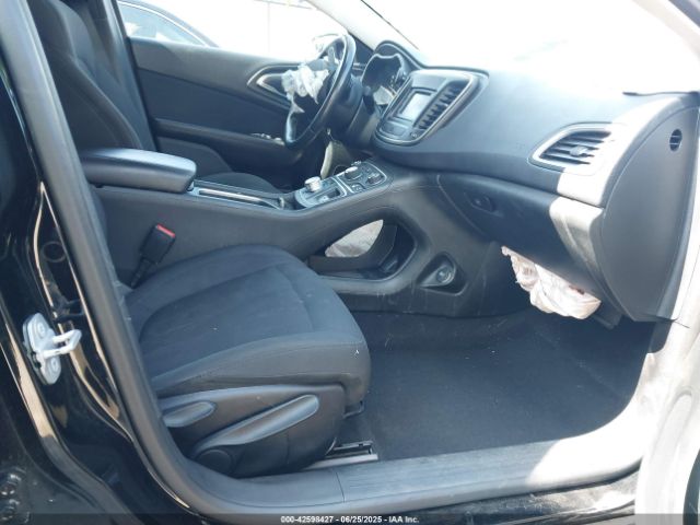 2015 CHRYSLER 200 1C3CCCAB5FN759393 Photo 4