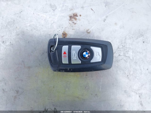 BMW 2018 2018 WBA8A9C59JAD27679 Image 11