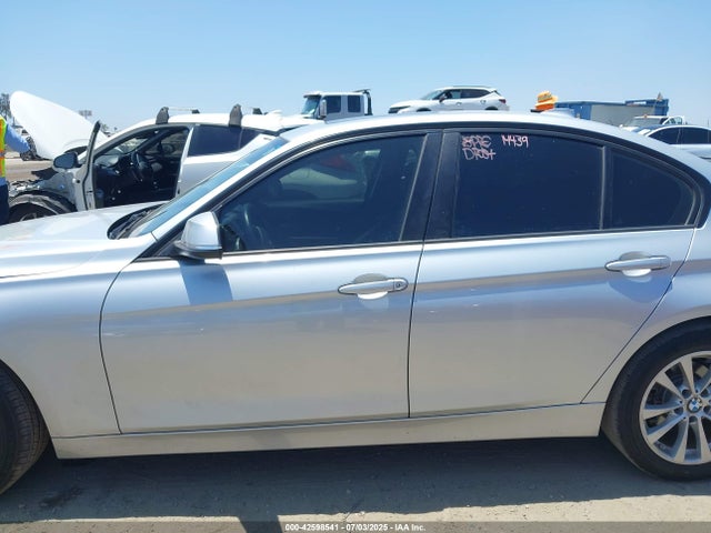 BMW 2018 2018 WBA8A9C59JAD27679 Image 15
