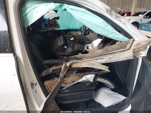 W1N4M4HB9LW037514 Mercedes-Benz m260