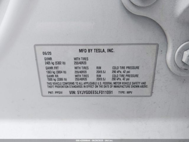 2020 TESLA MODEL Y 5YJYGDEE5LF011091 Photo 8