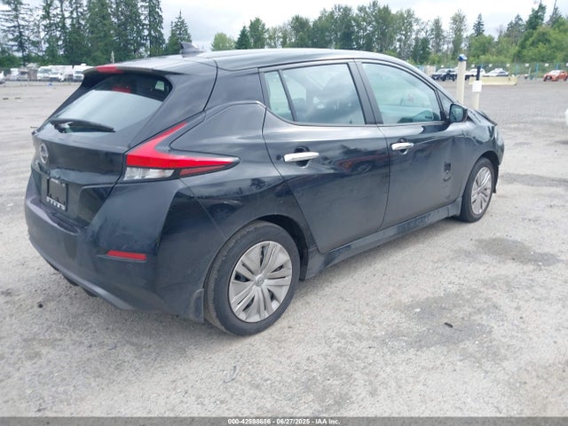 Nissan Leaf 2024 1N4AZ1BV2RC555588 Image 4