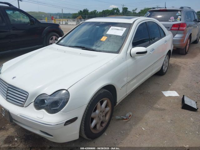 2002 MERCEDES-BENZ C 240 WDBRF61J62E008897 Photo 1