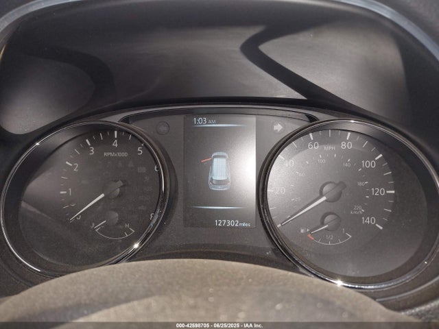 Nissan 2017 2017 JN8AT2MT0HW386900 Image 7