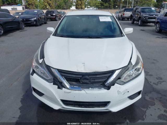 1N4AL3AP1GC249009 Nissan 2016