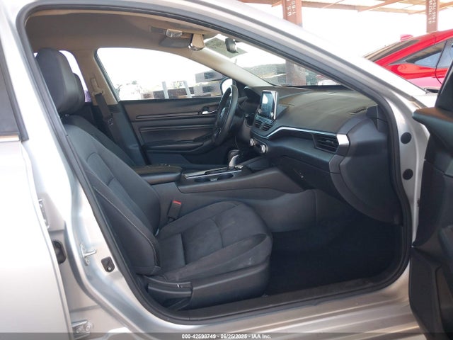 1N4BL4BV4KC105356 Nissan 2019