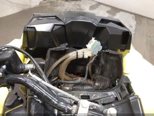 2019 CAN-AM OUTLANDER 3JBLWAJ45KJ000471 Photo 6