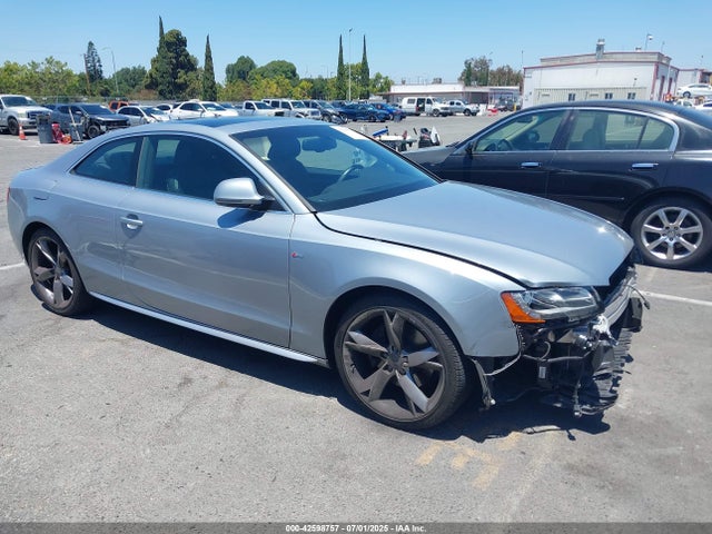 2009 AUDI A5 WAUDK78T09A054860 Photo 0