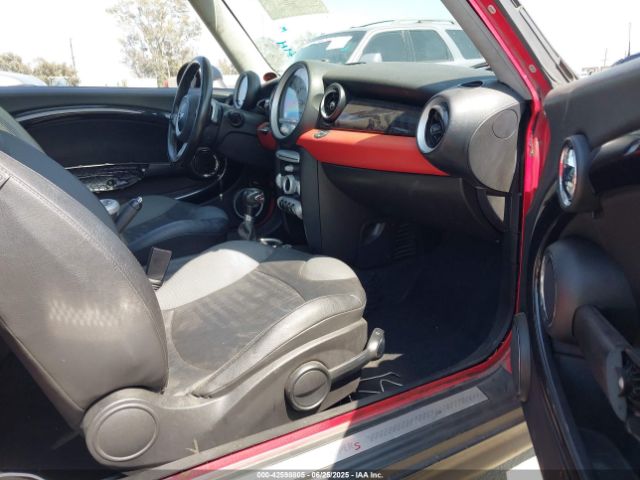2010 MINI COOPER S WMWMF7C51ATZ71411 Photo 4