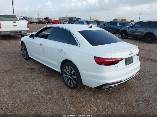 2022 AUDI A4 WAUABAF48NN000480 Photo 2