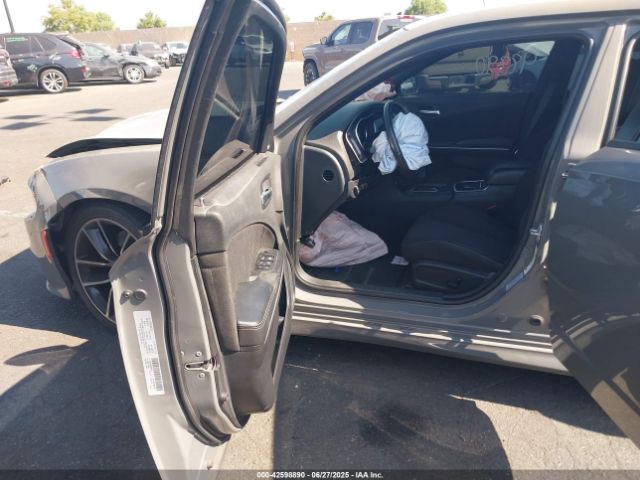 2017 DODGE CHARGER 2C3CDXGJ8HH593403 Photo 4
