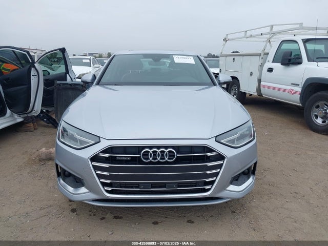WAUABAF45NA014277 Audi 40 tfsi (2.0t)