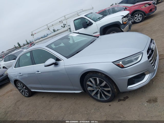 WAUABAF45NA014277 Audi 40 tfsi (2.0t)