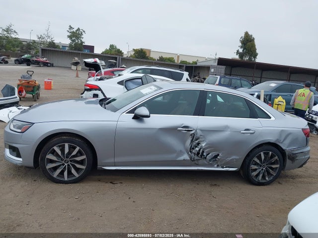 WAUABAF45NA014277 Audi 40 tfsi (2.0t)