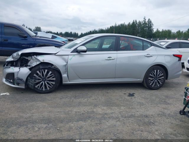 1N4BL4DV2PN373931 Nissan 2023