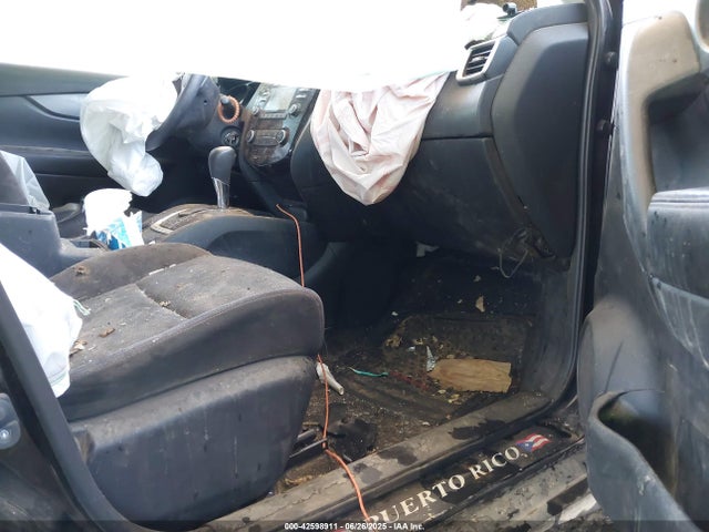 JN8AT2MT5GW006061 Nissan Rogue