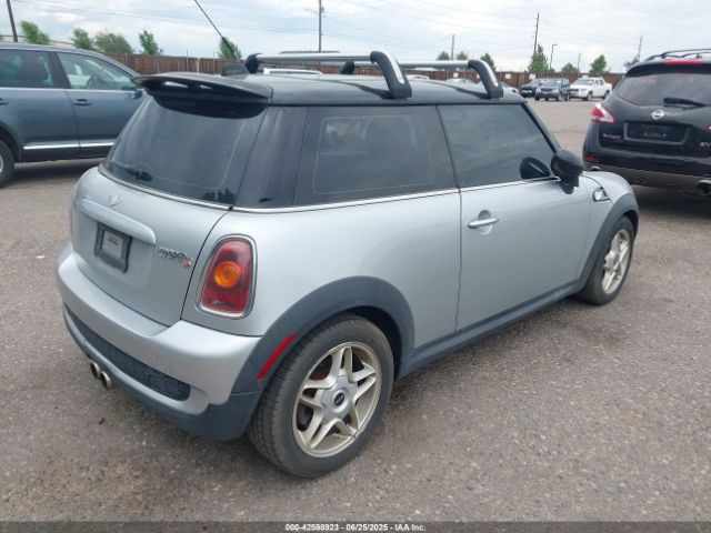 2007 MINI COOPER S WMWMF73567TT83738 Photo 3