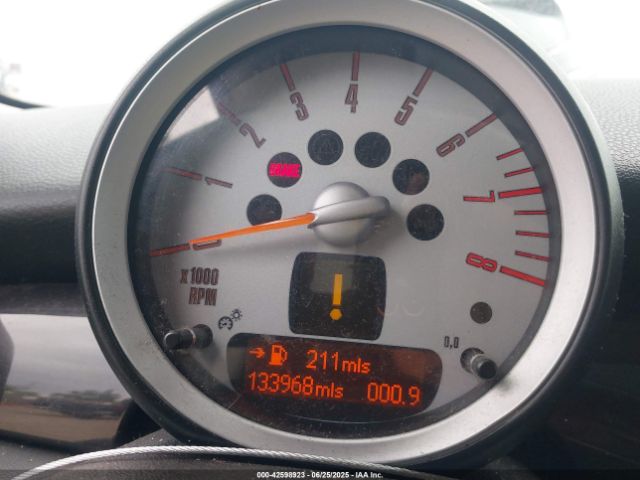 2007 MINI COOPER S WMWMF73567TT83738 Photo 6
