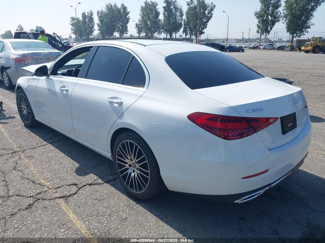W1KAF4GB4NR043959 Mercedes-Benz m264
