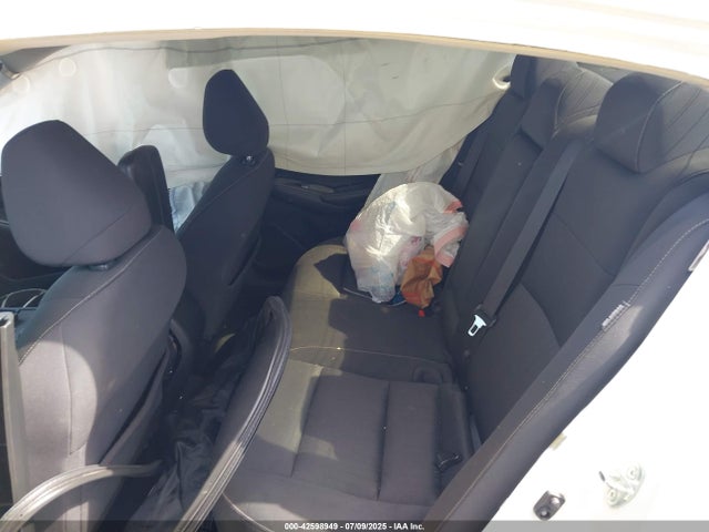 Nissan 2019 2019 1N4BL4BV4KC153505 Image 8