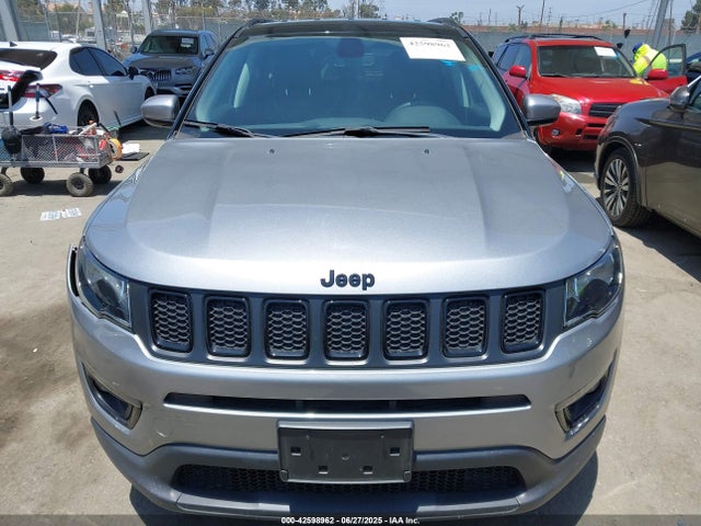 3C4NJCBBXKT613848 Jeep 2019