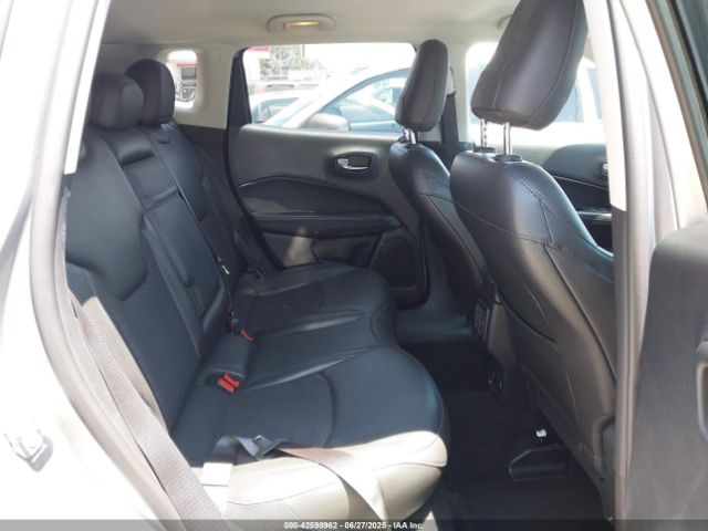 2019 JEEP COMPASS 3C4NJCBBXKT613848 Photo 7